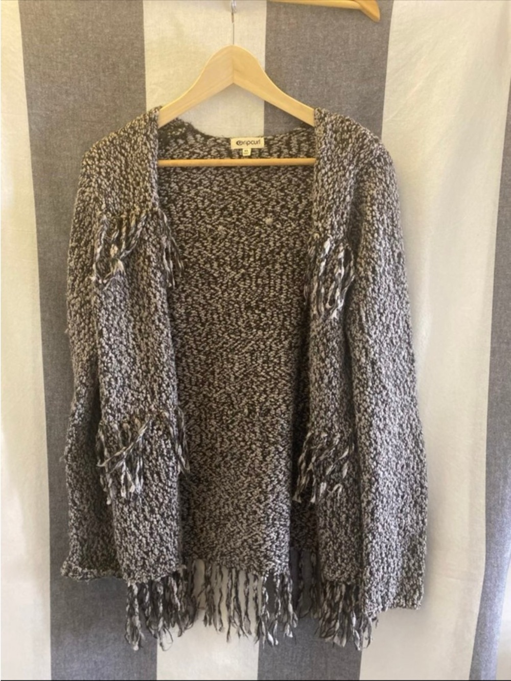 Rip Curl Women's Marled Gray Fringe Knit Cardigan